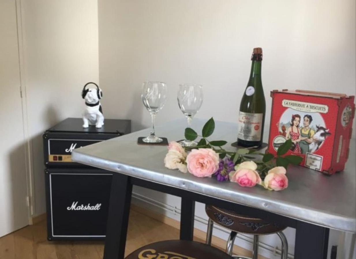 Le Rock Studio องเฟลอร์ ภายนอก รูปภาพ